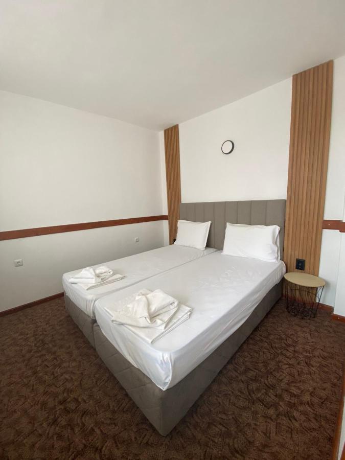 Hotel Хотел М1 Primorsko Exterior foto